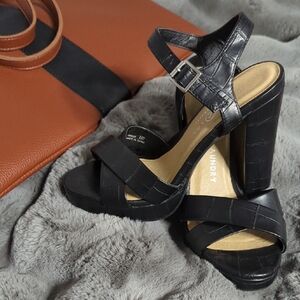 Chinese Laundry Black Strappy Heels